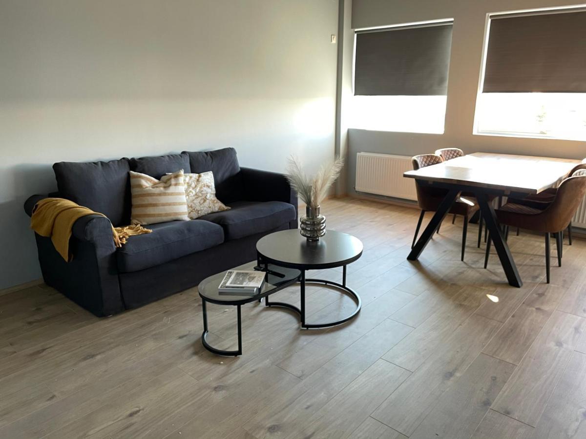North Apartments Suites アークレイリ エクステリア 写真