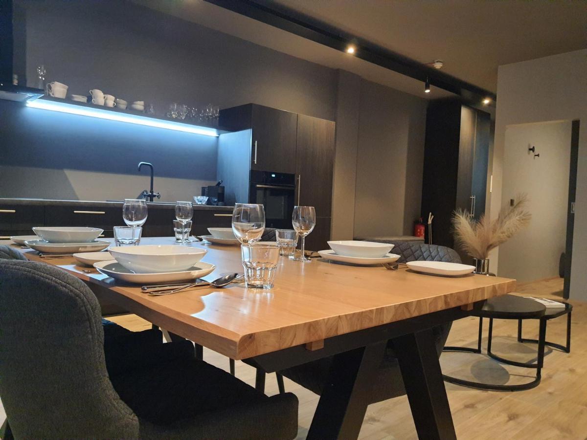 North Apartments Suites アークレイリ エクステリア 写真