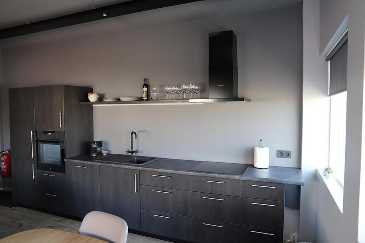North Apartments Suites アークレイリ エクステリア 写真